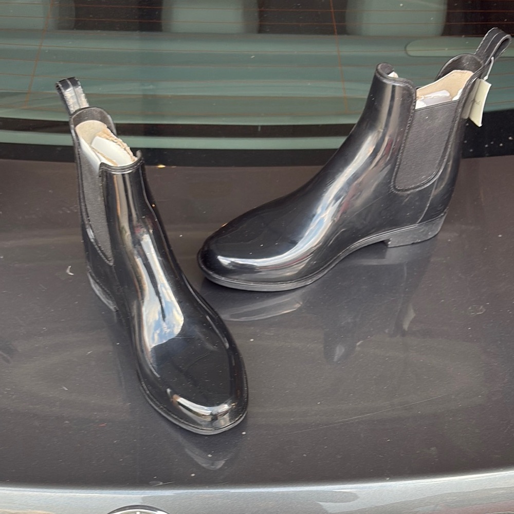 Glossy Black Women's Ankle Rain Boots